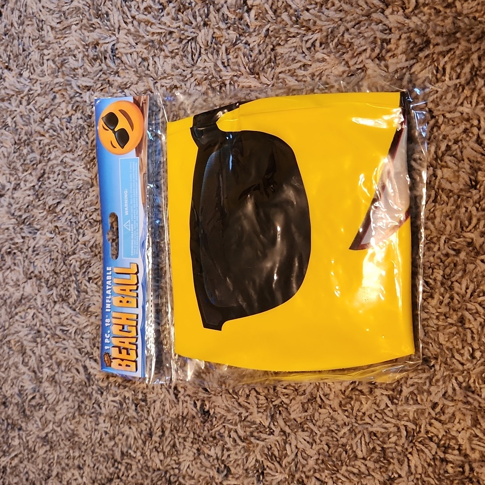 Emoji Inflatable Beach Ball